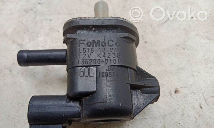 Mazda CX-7 Electrovanne Soupape de Sûreté / Dépression L51818741