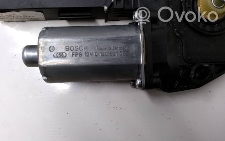 Volkswagen Touareg I Moteur de lève-vitre de porte arrière 7L6959703