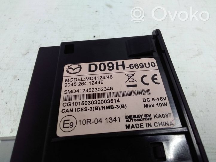 Mazda CX-3 Gniazdo / Złącze USB D09H669U0