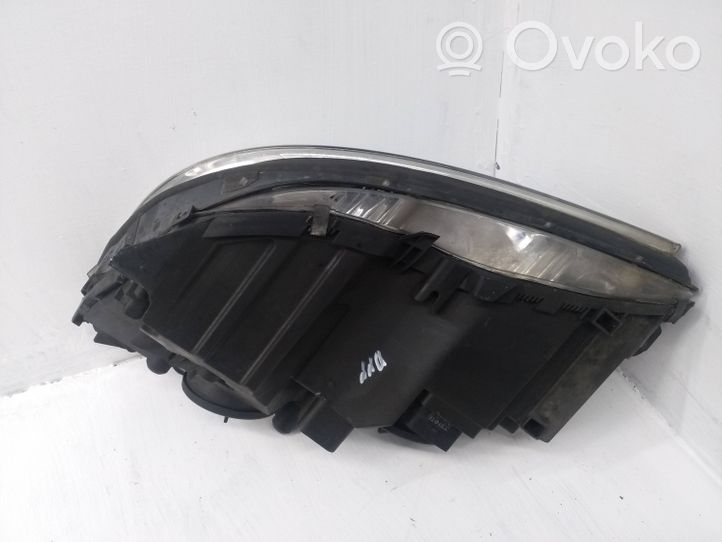 Mercedes-Benz C W204 Faro/fanale A2048208661