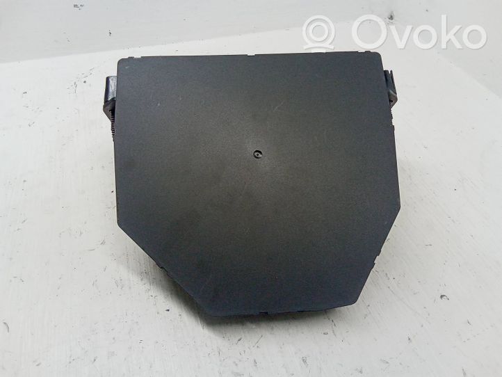 Mercedes-Benz C W204 Module de fusibles A2129008007