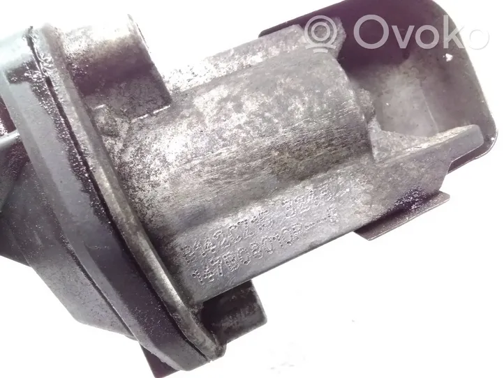 Opel Vivaro Throttle valve 147B08010R