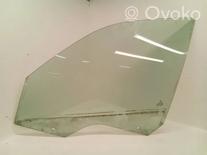 BMW X3 E83 Front door window glass four-door 