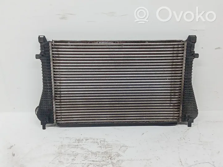 Audi TT TTS RS Mk3 8S Chłodnica powietrza doładowującego / Intercooler 5Q0145803N