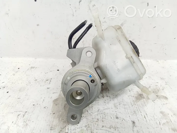 BMW 4 F32 F33 Master brake cylinder 6796531