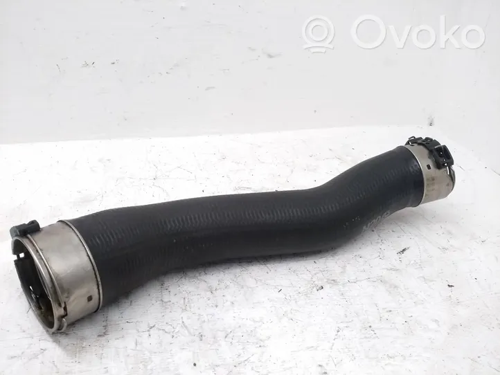 BMW 4 F32 F33 Tube d'admission de tuyau de refroidisseur intermédiaire 7597591