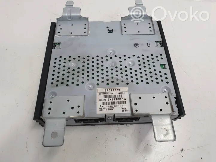 Mitsubishi Outlander Garso stiprintuvas 8701A279