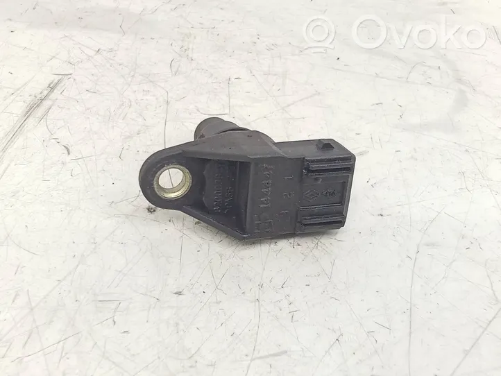 Opel Vivaro Camshaft position sensor 8200038472