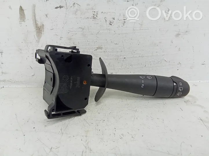 Opel Vivaro Wiper control stalk 9010577430VS