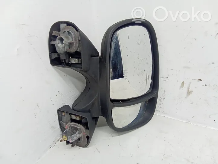 Opel Vivaro Front door electric wing mirror 