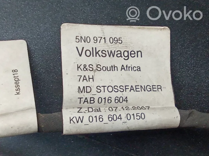 Volkswagen Tiguan Parachoques delantero 
