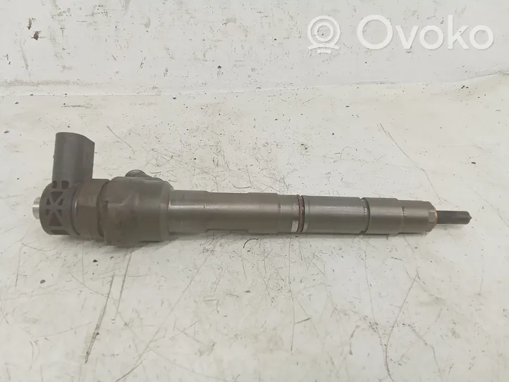 Volkswagen Tiguan Inyector de combustible 03L130277J