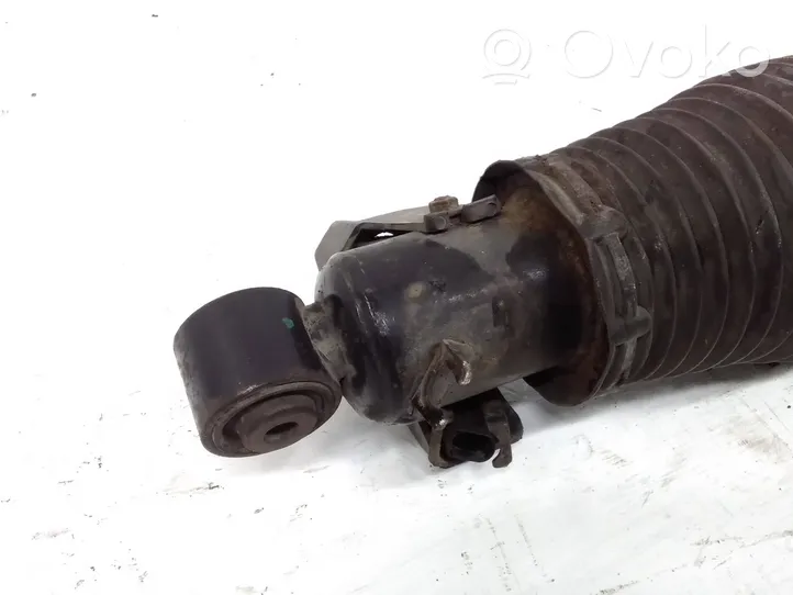 Volkswagen Touareg I Ammortizzatore/sospensione pneumatica 7L6512021AG