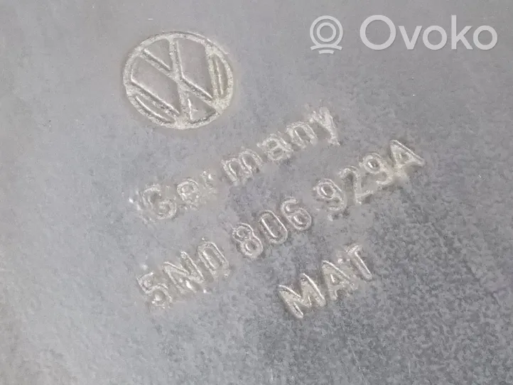 Volkswagen Tiguan Panel mocowania chłodnicy 5N0806929A