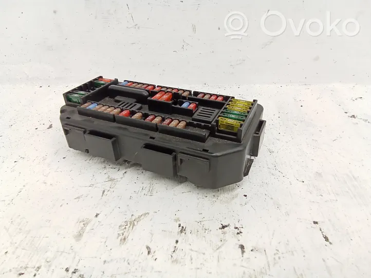 BMW 3 F30 F35 F31 Fuse module 922487903