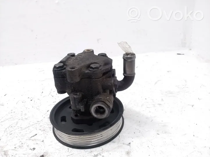 Volkswagen Caddy Power steering pump 038145255B