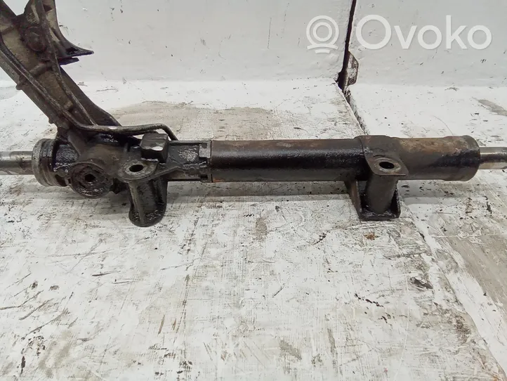 Opel Vivaro Steering rack 6700000463