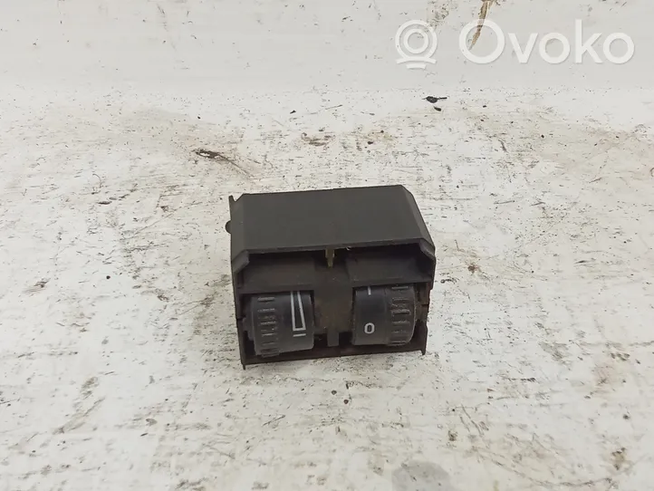 Volkswagen Caddy Headlight level height control switch 2K0941333A