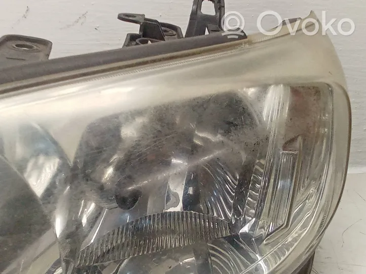 Toyota RAV 4 (XA30) Headlight/headlamp 9336860