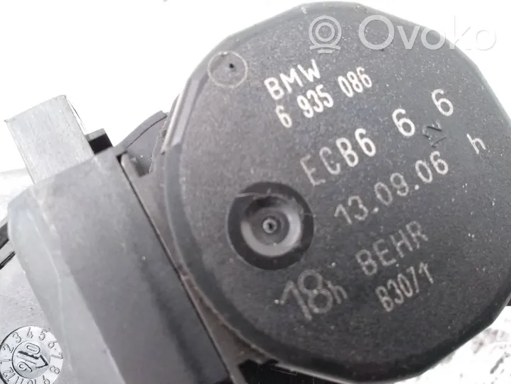 BMW 7 E65 E66 Moteur / actionneur de volet de climatisation 6935086