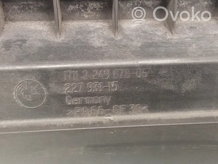 BMW 7 E65 E66 Radiatoru paneļa apakšējā daļa (televizora) 7795383