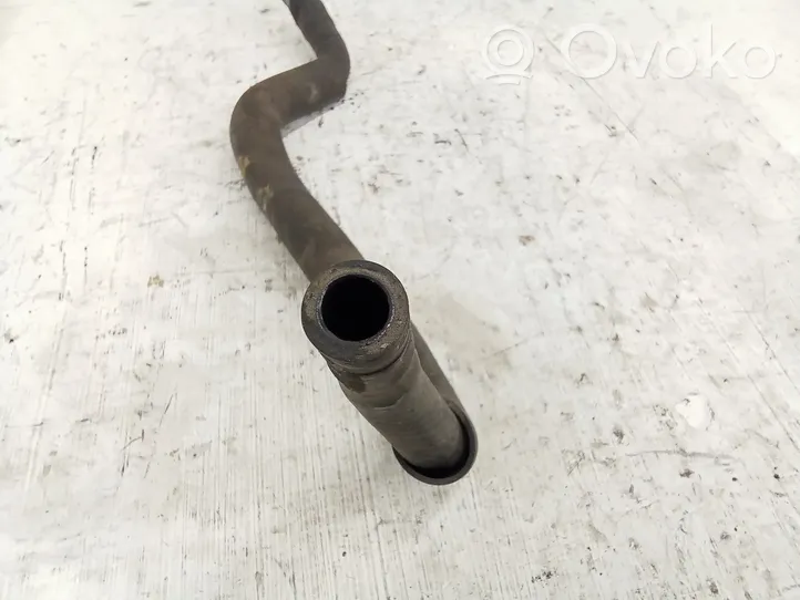 Mazda 3 III Engine coolant pipe/hose 