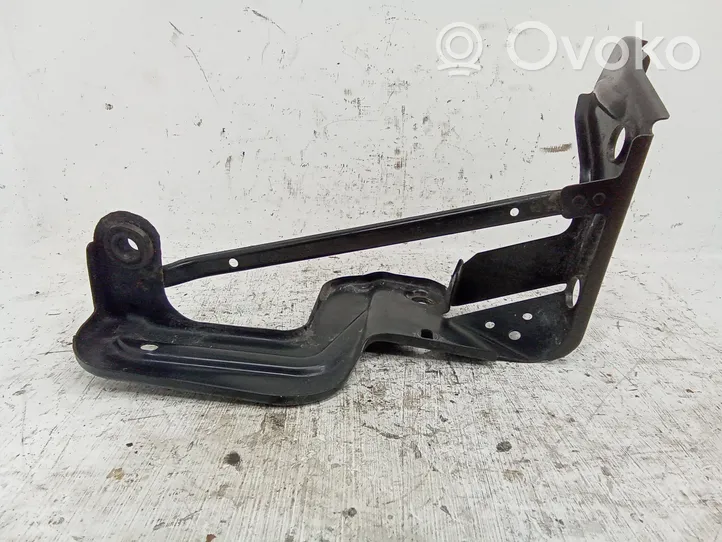 Audi A6 S6 C6 4F Intercooler pipe mounting bracket 4F0145814