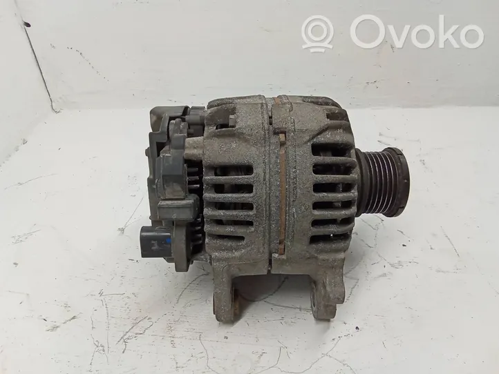 Volkswagen Transporter - Caravelle T5 Alternador F00MA45300