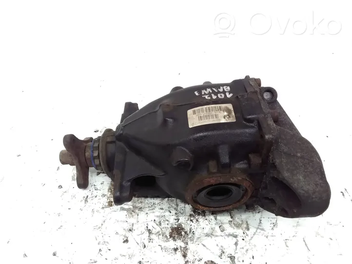 BMW 3 F30 F35 F31 Rear differential 7624780