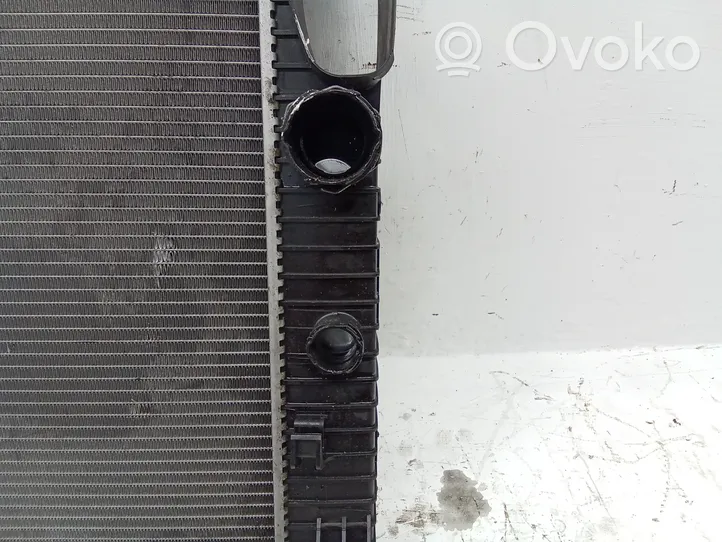 Mercedes-Benz CLS C219 Radiateur de refroidissement A2115003402