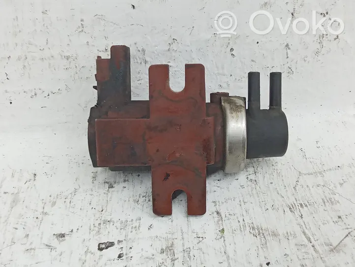 Citroen C5 Turbo solenoid valve 700968040