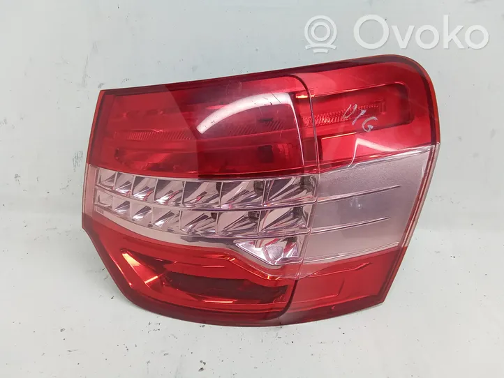 Citroen C5 Aizmugurējais lukturis virsbūvē 9681063680