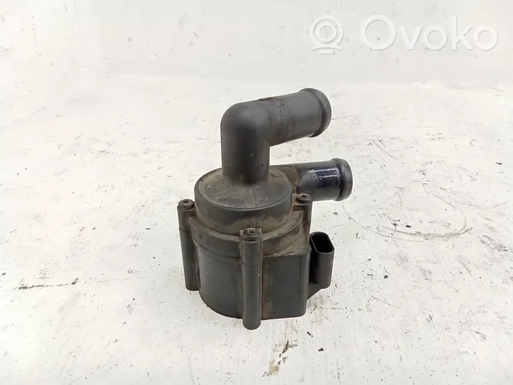 Volkswagen Touran II Pompe à eau de liquide de refroidissement 701713280