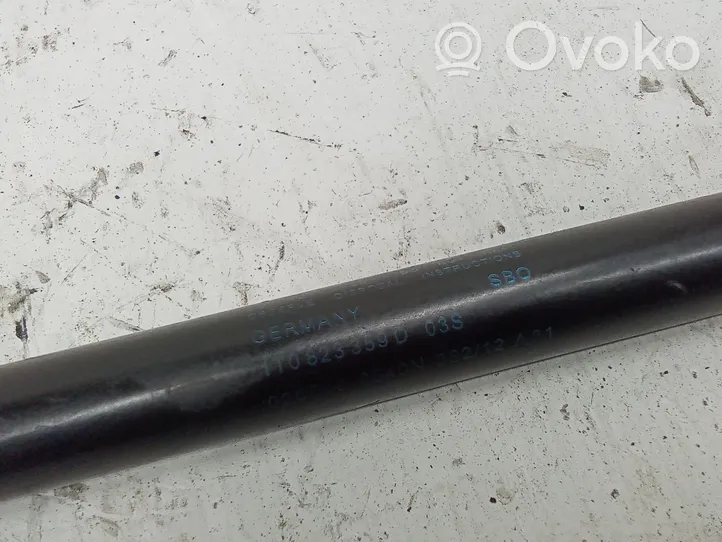 Volkswagen Touran II Tailgate/trunk strut/damper 1T0823359D