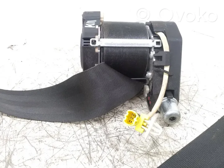 Volkswagen Touran II Front seatbelt 1T2857705D