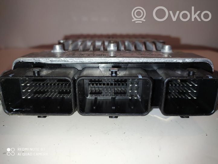 Volvo S40 Calculateur moteur ECU 5WS40562AT
