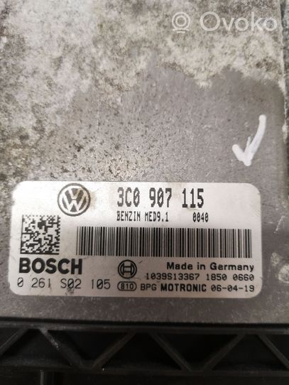 Volkswagen PASSAT B6 Sterownik / Moduł ECU 0261S02105