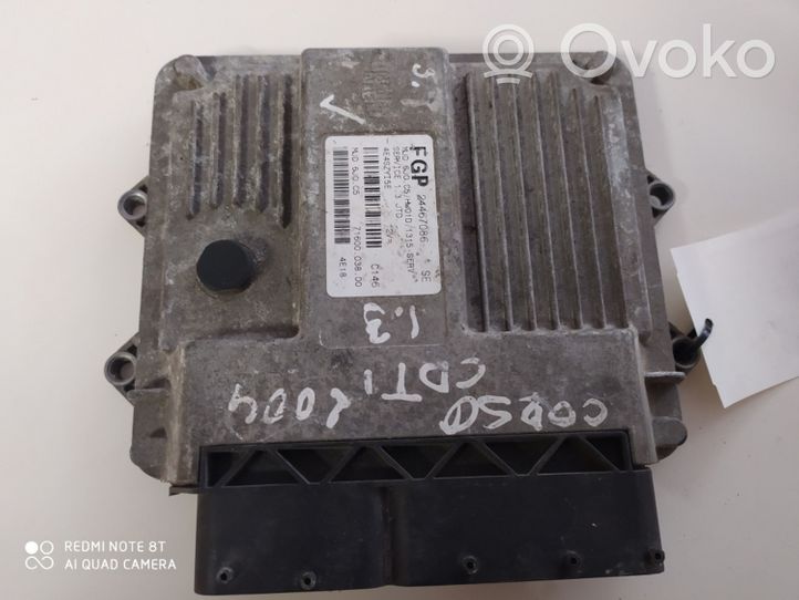 Opel Corsa C Centralina/modulo del motore FGP24467086SE