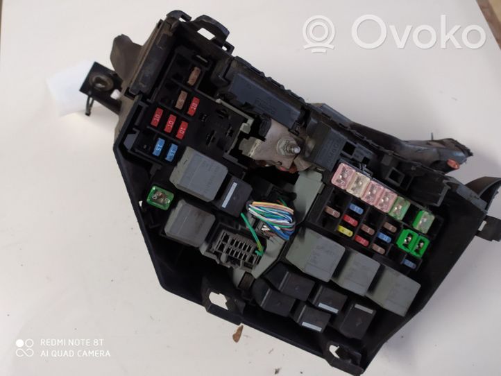 Ford Mondeo MK IV Module de fusibles 6G9T14A067