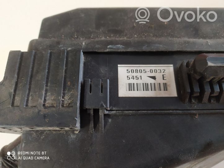 Mitsubishi Grandis Module de fusibles 508050032