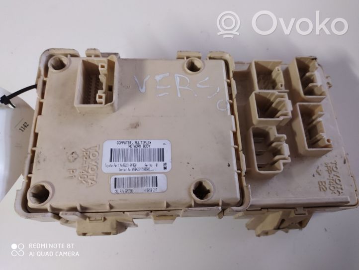 Toyota Corolla Verso AR10 Module confort 892210F020