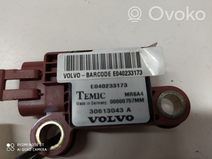 Volvo S40, V40 Czujnik uderzenia Airbag 30613043A