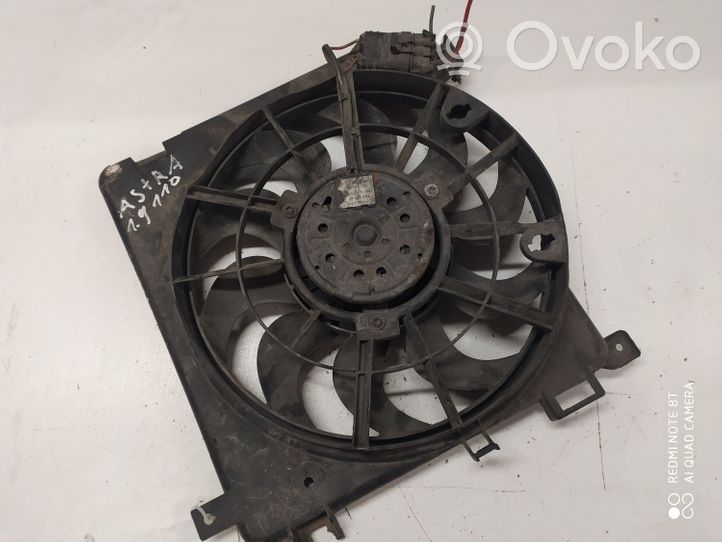 Opel Astra H Ventilateur de refroidissement de radiateur électrique 0130303957