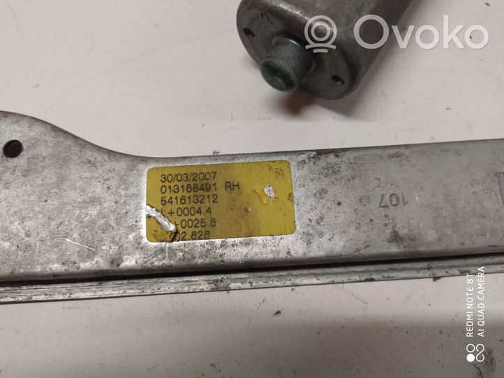 Opel Corsa D Etuoven ikkunan nostin moottorilla 013188491