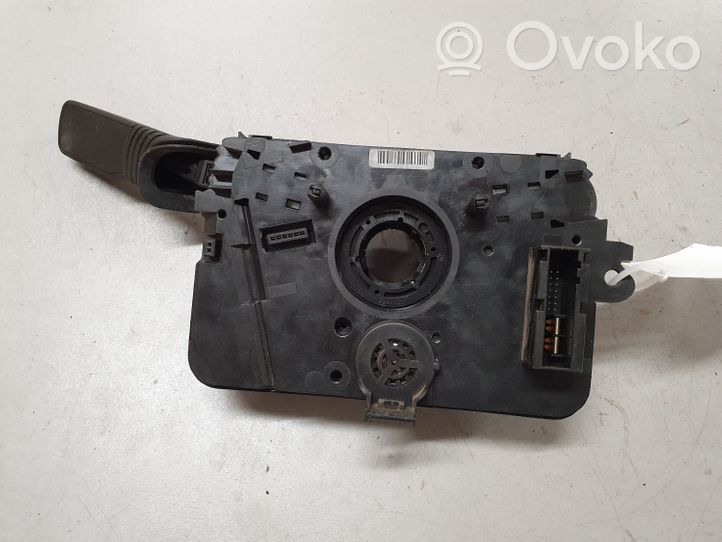 Opel Astra H Leva/interruttore dell’indicatore di direzione e tergicristallo 13250226