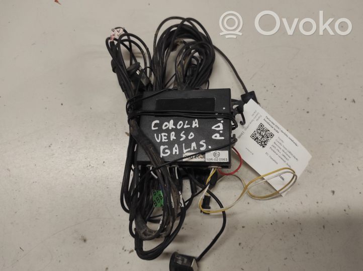 Toyota Corolla Verso AR10 Faisceau câbles PDC 10R020563