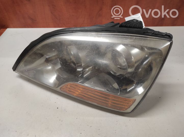 KIA Sorento Faro/fanale 921013E5XX