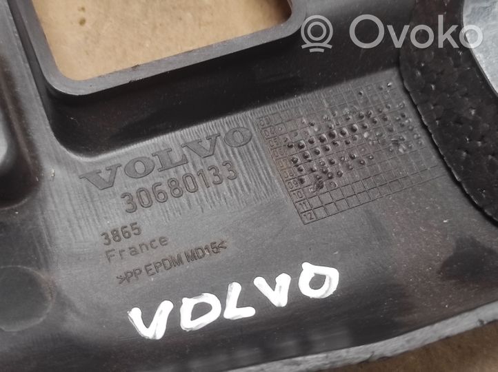 Volvo V50 Garniture de colonne de volant 30680133