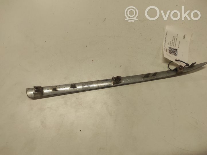 Citroen C5 Priekšpusē dekoratīva bampera uzlikas 9650279077