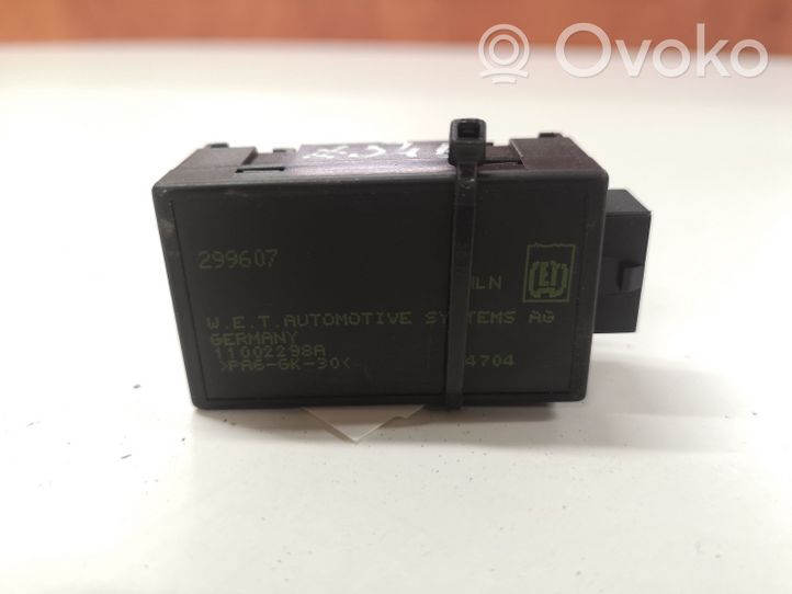 Ford Focus C-MAX Seat heating relay 299607